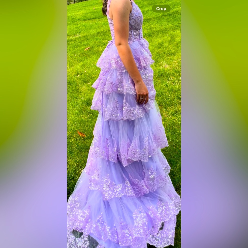Lilac purple formal/ prom dress. detailed/organza/sequins lace up back.GORGEOUS